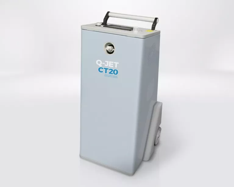 Hellgraßer, rechteckiger mobiler Luftreiniger mit schwarzem Griff und Aufschrift 'Q-JET CT20'.